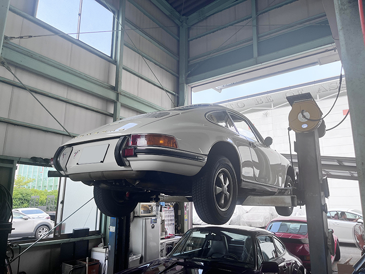 71年ポルシェ911S車検整備