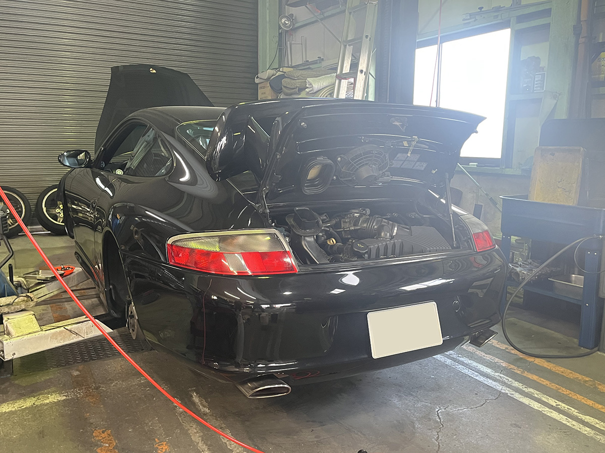 ポルシェ996車検整備作業 アルファオートメカニック