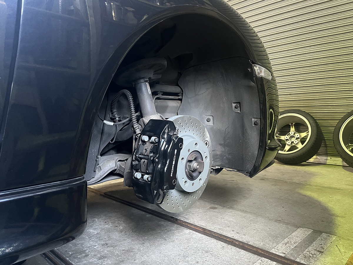 ポルシェ996ブレーキローター交換作業