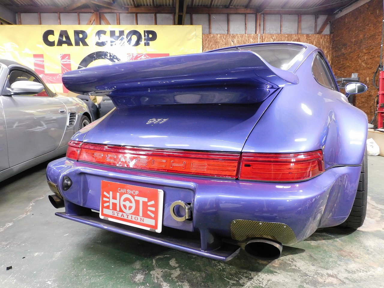 ポルシェ964 LEDテールレンズ装着車両