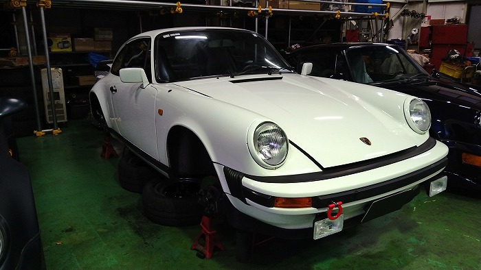 ポルシェ911SC整備