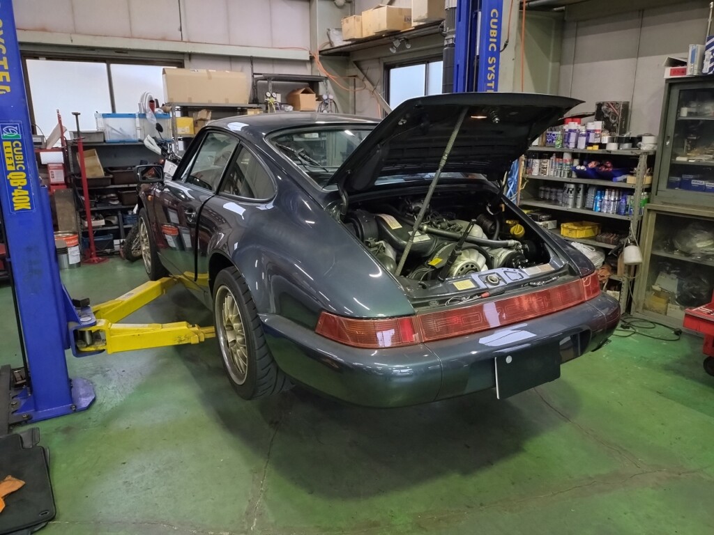 ポルシェ964整備作業