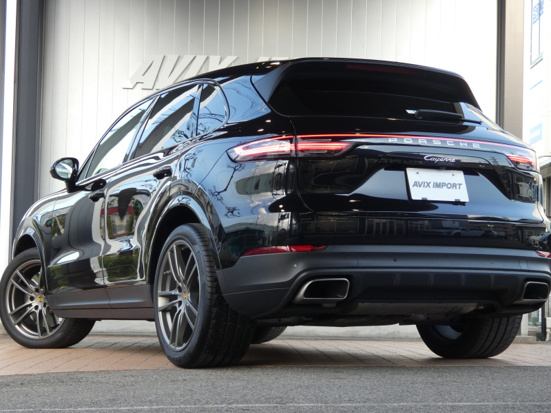 ポルシェ カイエン V6ﾀｰﾎﾞ ｽﾎﾟｰﾂｸﾛﾉPKG ﾍﾞｰｼﾞｭ革 ﾏﾄﾘｯｸｽLEDﾍｯﾄﾞ