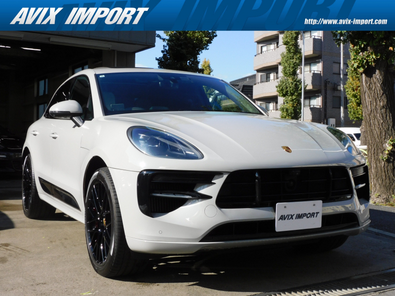 ポルシェ マカン GTS 後期型 V6ﾂｲﾝﾀｰﾎﾞ 正規D車 ｽﾎﾟｰﾂｸﾛﾉPKG ﾊﾟﾉﾗﾐｯｸR ｶｰﾎﾞﾝｲﾝﾃﾘｱ 灰革 ｼｰﾄﾋｰﾀｰ 3ｿﾞｰﾝAC PCMﾅﾋﾞ(10.9ｲﾝﾁ) 全周ｶﾒﾗ＆PAS ACC＆LCA＆LDW  ﾃｨﾝﾃｯﾄﾞLEDﾍｯﾄﾞﾗｲﾄ(PDLS+付) ｺﾝﾌｫｰﾄA 電動Rｹﾞｰﾄ PASM ｽﾎﾟｴｸﾞ 赤ｷｬﾘﾊﾟｰ 純正20AW 禁煙