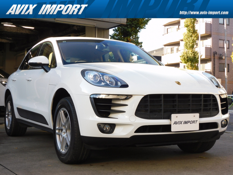 ポルシェ マカン 右H 正規D車 ﾍﾞｰｼﾞｭ半革 純正ﾅﾋﾞ 地ﾃﾞｼﾞ PAS ｸﾙｺﾝ 電動Rｹﾞｰﾄ 純正18ｲﾝﾁAW 1ｵｰﾅｰ