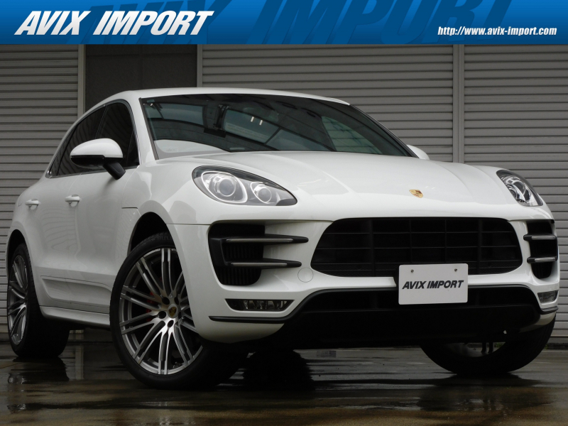 ポルシェ マカン Turbo 正規D車 黒革 18way電動ｱﾀﾞﾌﾟﾃｨﾌﾞｽﾎﾟｰﾂｼｰﾄ ｼｰﾄﾋｰﾀｰ 純正ﾅﾋﾞ地ﾃﾞｼﾞ BOSE Bｶﾒﾗ&PAS ﾊﾞｲｷｾﾉﾝHL(PDLS付) 電動Rｹﾞｰﾄ PASM 赤ｷｬﾘﾊﾟｰ 21AW 禁煙