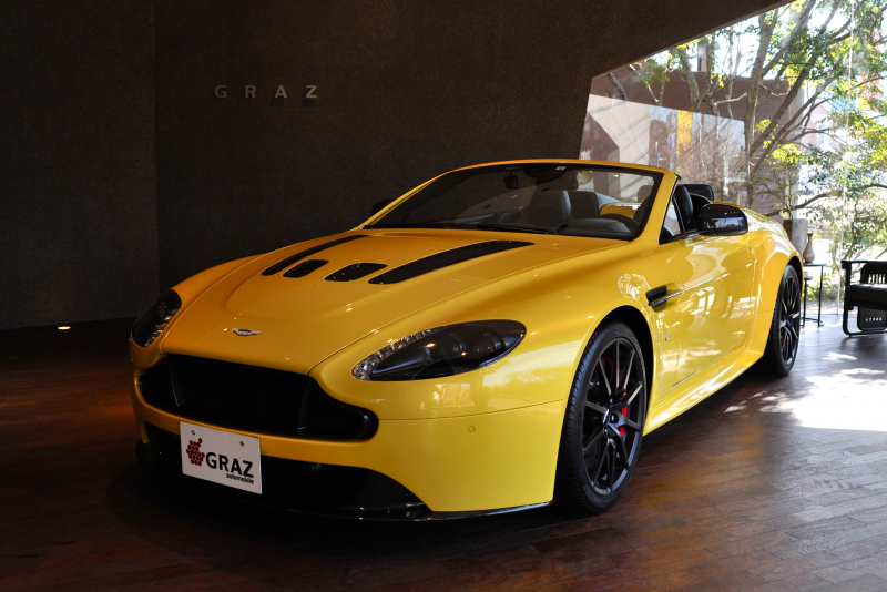 V12 ヴァンテージ