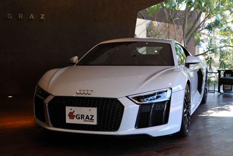 R8