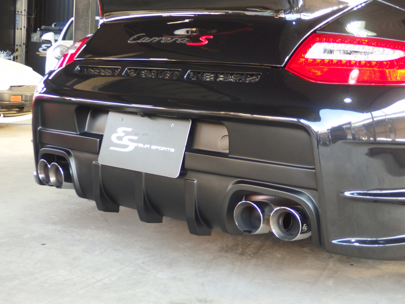 ポルシェ 911(Type997) カレラSカブリオレ スポーツクロノPKG レッドレザー インテリア ES可変バルブマフラー 社外ダックテール  中古車情報 | ポルシェ中古車検索 チャンネル9.jp