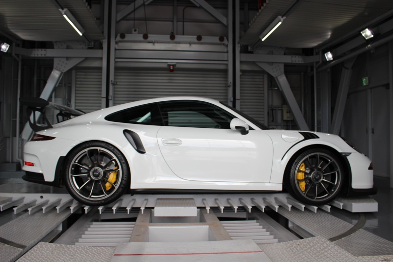 ポルシェ 911 Type991 Gt3rs アートスポーツ ポルシェ中古車検索 チャンネル9 Jp