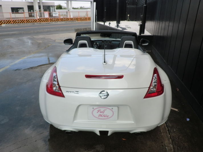 日産 Us Z 370z ロードスター バージョンｔ 新車情報 ポルシェ中古車検索 チャンネル9 Jp