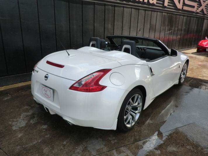 日産 Us Z 370z ロードスター バージョンｔ 新車情報 ポルシェ中古車検索 チャンネル9 Jp