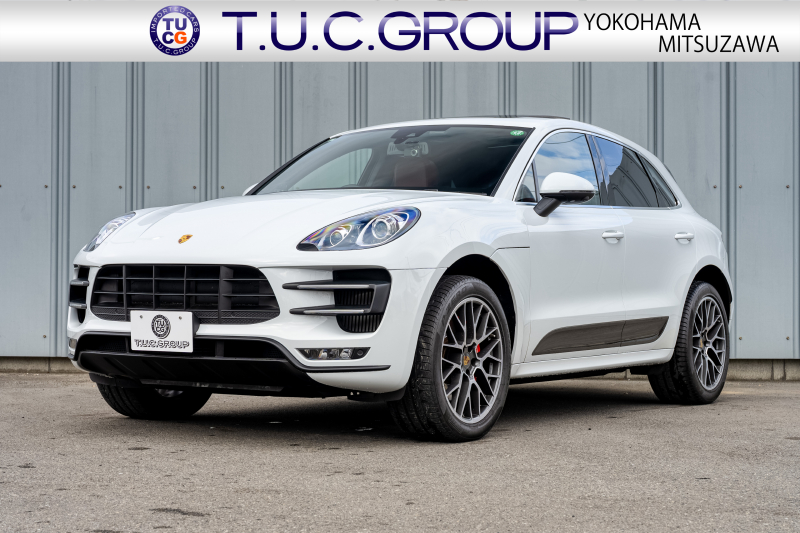 ポルシェ マカン ﾀｰﾎﾞ ｽﾎﾟｰﾂｸﾛﾉPKG　ﾂｰﾄﾝﾚｻﾞｰPKG(ｶﾞｰﾈｯﾄﾚｯﾄﾞ/ﾌﾞﾗｯｸ) ﾊﾟﾉﾗﾏｻﾝﾙｰﾌ PCMﾅﾋﾞTV PASM ｴﾝﾄﾘｰﾄﾞﾗｲﾌﾞ BOSEｻｳﾝﾄﾞ ｸﾙｺﾝ RSｽﾊﾟｲﾀﾞｰﾃﾞｻﾞｲﾝ20ｲﾝﾁAW　2年保証