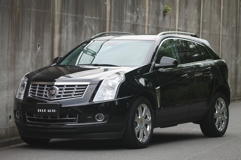 キャデラック Srx クロスオーバー 1オーナー ディーラー車 左ハンドル 4wd 黒革シート ブルーオート ポルシェ中古車検索 チャンネル9 Jp
