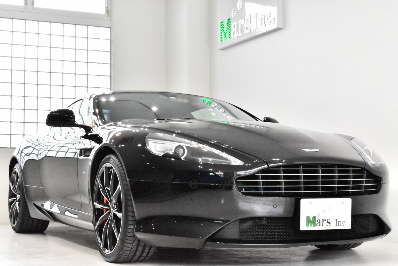 アストンマーティン Db9 Gt 正規ディーラー車 タッチトロニック 最終型 1オーナー R4年4月ディーラー整備 547馬力 10スポークインチアロイホイール Gt専用装備 シートヒーター ヘッドレストamウイング刺繍 クリスタルキー 右ハンドル 中古車情報 ポルシェ中古車検索