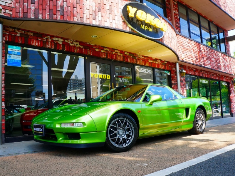 ホンダ Nsx カスタムメイド ライムグリーンメタリック 中古車情報 ポルシェ中古車検索 チャンネル9 Jp