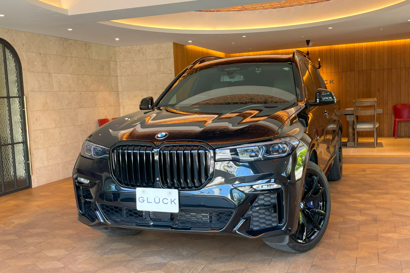 X7