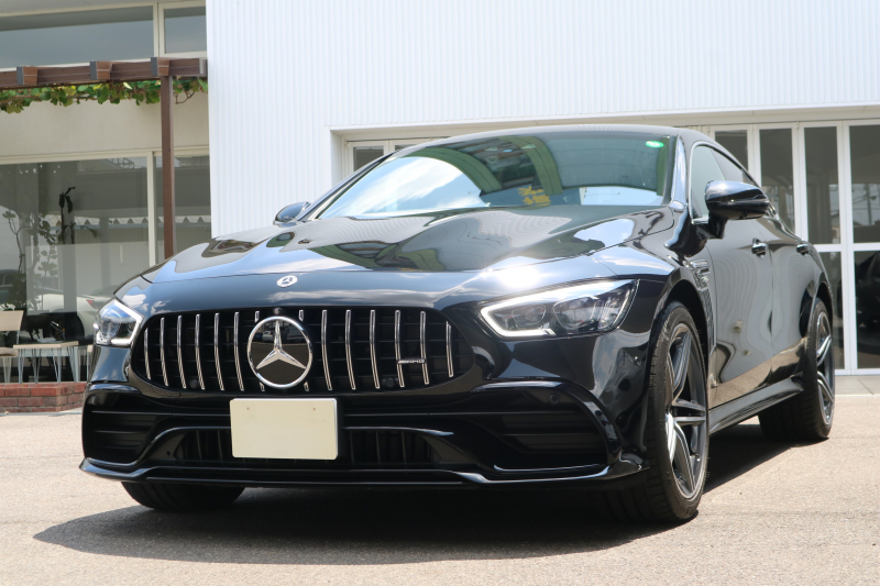 GT 4ドアクーペ