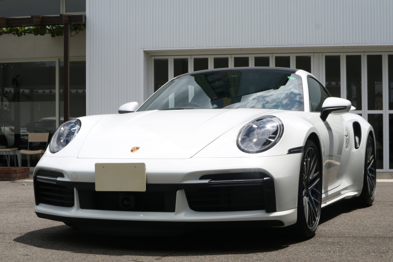 ポルシェ 911(Type992) タ－ボ　正規ディ－ラ－車　オプション多数