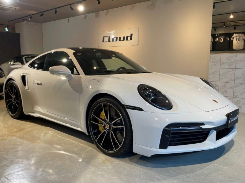 ポルシェ 911(Type992) Turbo S  PDK 1オーナー 左ハンドル スポーツエグゾースト ガラスサンルーフ フロントリフト OP300万円