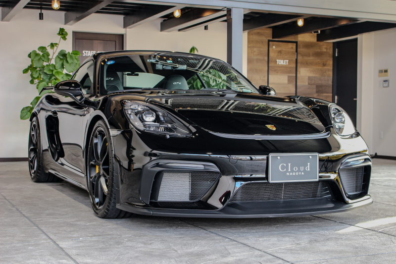 ポルシェ 718 ケイマン GT4　F6速　左H　PCCB　LEDヘッドライト(PDLS　plus)　クロノパッケージ☆360°画像掲載☆