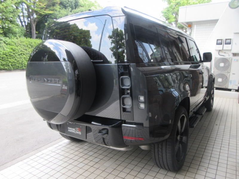 ランドローバー ディフェンダー 110 XダイナミックHSE D300 MHEV ランドローバー ディフェンダー 110 XダイナミックHSE D300 MHEV