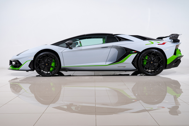 ランボルギーニ アヴェンタドール Svj ロードスター 世界限定 800台 Ad Personam 特注オーダー車両 走行 1 490km 1オーナー 純正オプション 13万6335円 中古車情報 ポルシェ中古車検索 チャンネル9 Jp ランボルギーニ アヴェンタドール Svj ロードスター 世界限定 800台 Ad Personam 特注オーダー車両 走行 1 490km 1オーナー 純正オプション 13万6335円 中古車情報 ポルシェ中古車検索 チャンネル9 Jp