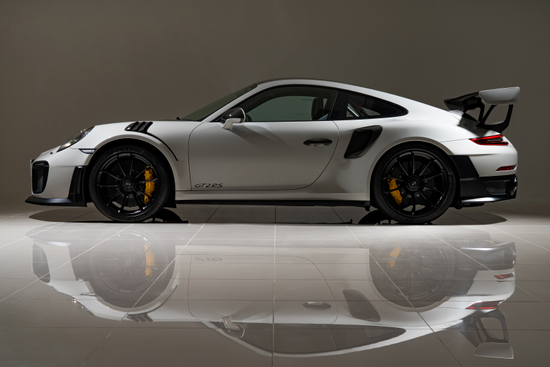 1/43 ポルシェ 911 (991 Ⅱ) GT2 RS ヴァイザッハ レッド - メルカリ