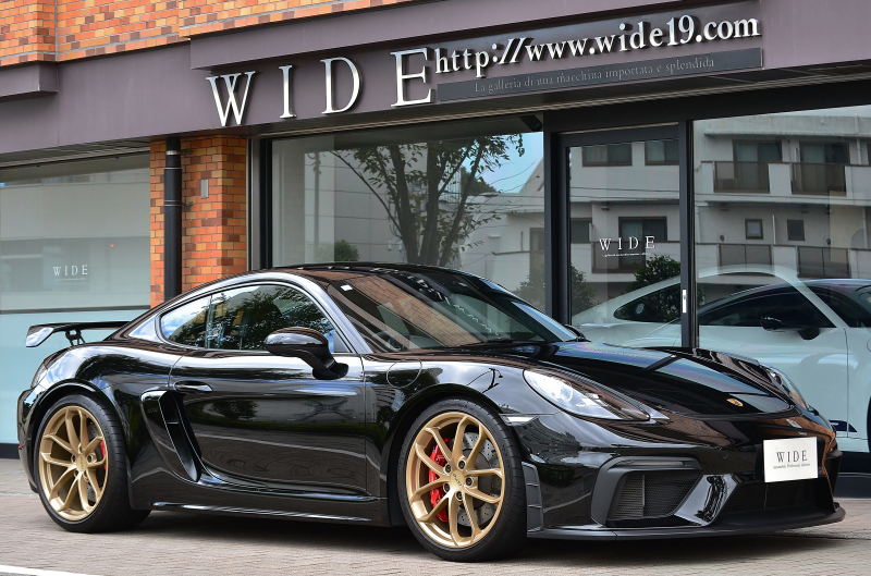 ポルシェ 718 ケイマン GT4