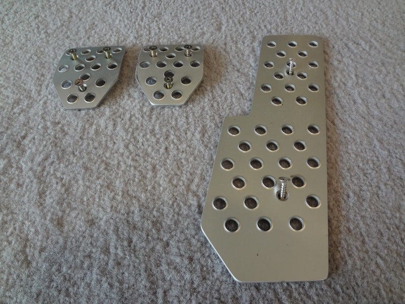 964・993 MT用ｱﾙﾐﾍﾟﾀﾞﾙABCｾｯﾄ 【NO.2046】 | ポルシェパーツ検索  