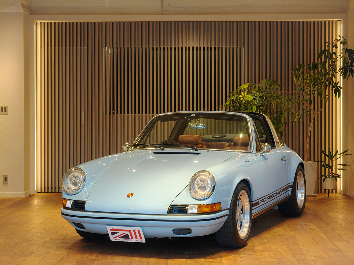 ポルシェ930タルガ RENNSPORTレストモッド車両