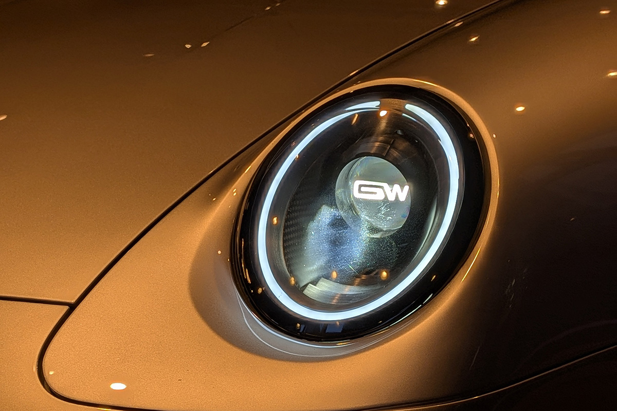 Gunther Werks/ギュンターワークス ポルシェ993ヘッドライト